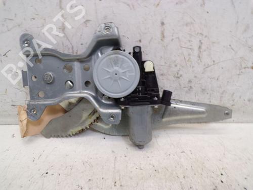 Rudehejsemotor bagstkærm højre FIAT SEDICI (189_) 2.0 D Multijet 4x4 (135 hp) 29086605