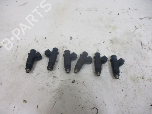 Injector MERCEDES-BENZ E-CLASS (W211) E 240 (211.061) A1120780149