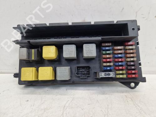 Used Fuse box Fuse box MERCEDES-BENZ SPRINTER 3-t Van (B906) 224 (906.613) (258 hp) 33276154 33276154