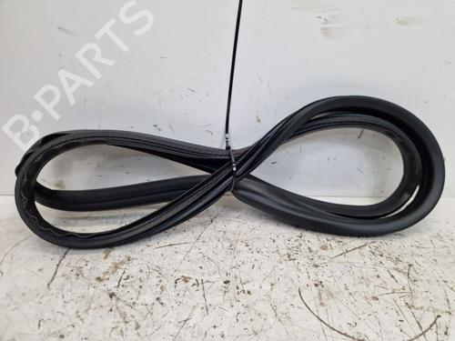 Used Rubber door seal MITSUBISHI COLT VII Hatchback (VB_) 1.0 MPi (VBXG0) (91 hp) 29523791