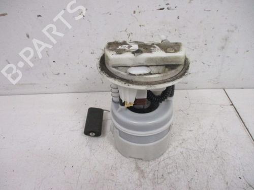 Used Fuel pump DACIA DUSTER (HS_) 1.6 16V (105 hp) 18791091