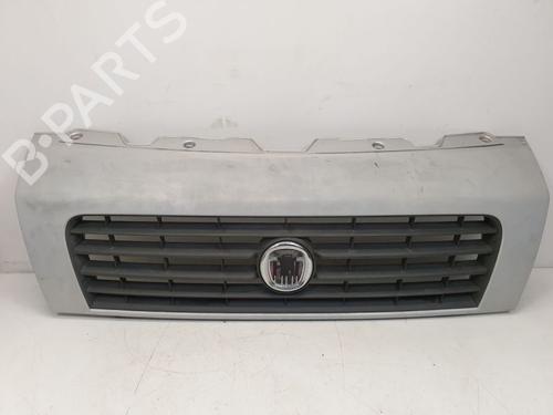 Used Grille FIAT DUCATO Platform/Chassis (250_) 120 Multijet 2,3 D (120 hp) 32452596