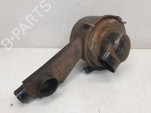 Used Air filter box Air filter box MERCEDES-BENZ /8 (W115) 230.4 (115.017) (110 hp) 33907937 33907937