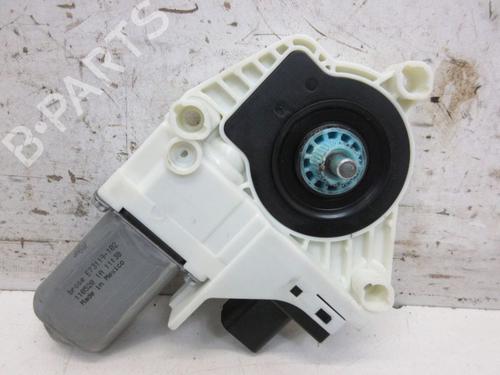 Left front window motor TESLA MODEL Y (5YJY) EV Performance All-wheel Drive | BP38505599E21 - Image 3