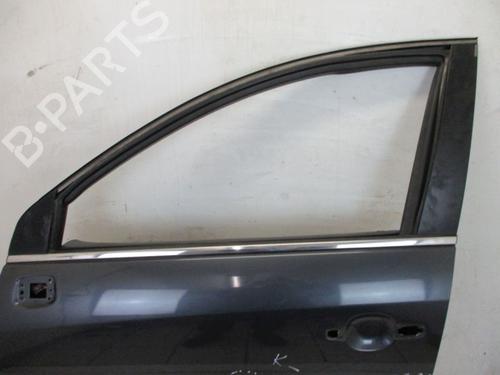 Left front door OPEL ANTARA A (L07) 2.0 CDTI 4x4 | BP26647511C2 