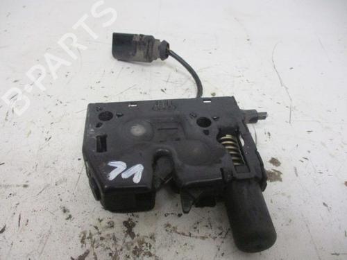 Used Interior roof handle Interior roof handle 37114034 37114034