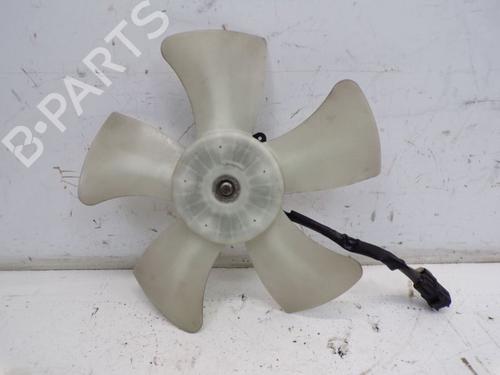 fan-suzuki-swift-iii-mz-ez-2005-37130189 main image