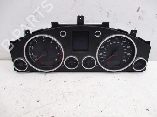 Used Display monitor VW TOUAREG (7LA, 7L6, 7L7) 3.2 V6 (241 hp) 18808280