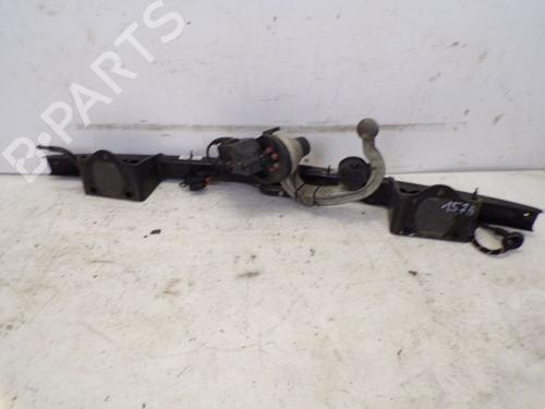 Kule for tilhengerfeste/Mekanisme BMW 3 (E90) 318 i (143 hp) 18805439