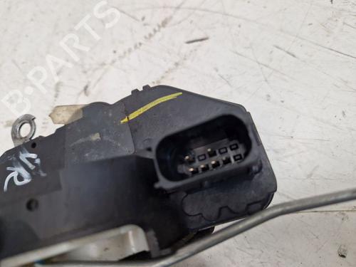 Front right lock OPEL ASTRA J (P10) 1.4 Turbo (68) | BP29104220C97 