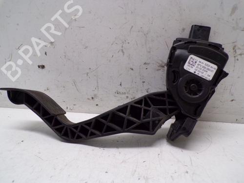 Used Pedal PEUGEOT 308 I (4A_, 4C_) 2.0 HDi (136 hp) 18806682