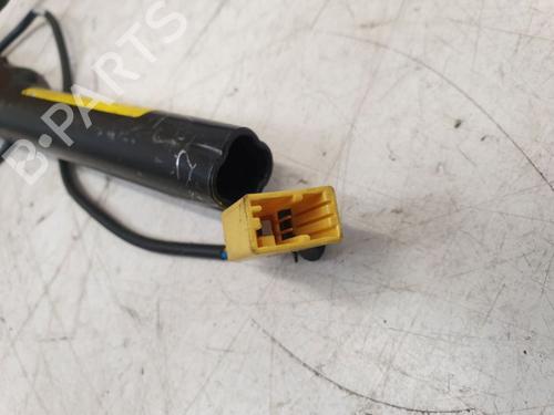 Front right seatbelt OPEL MERIVA B MPV (S10) 1.4 (75) | BP33907704I25 - Image 10