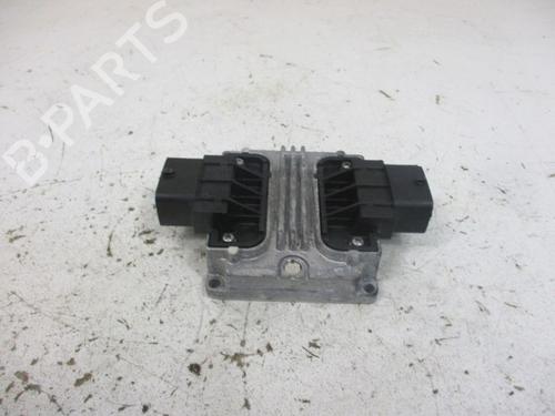 Elektronisk modul OPEL VECTRA C GTS (Z02) 2.2 DGi (F68) (155 hp) 18799182