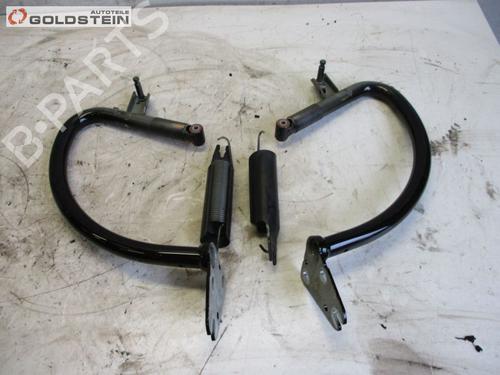 hingedoor-check-strap-audi-a4-b8-8k2-2007-2008-2009-2010-2011-2012-2013-2014-2015-2016-2017-37097444 main image