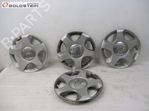 Used Hub cap Hub cap HYUNDAI SANTA FÉ I (SM) 2.4 16V (146 hp) 23335373 23335373