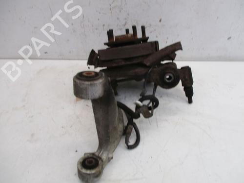 Right rear steering knuckle HYUNDAI SANTA FÉ II (CM) 2.2 CRDi GLS 4x4 | BP30668151M28