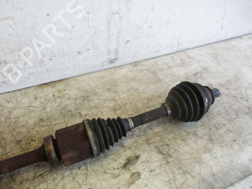 Right front driveshaft LAND ROVER FREELANDER 2 (L359) 2.2 TD4 4x4 | BP30667365M39 