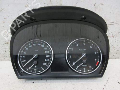 Used Display monitor BMW 3 (E90) 320 i (170 hp) 19298549