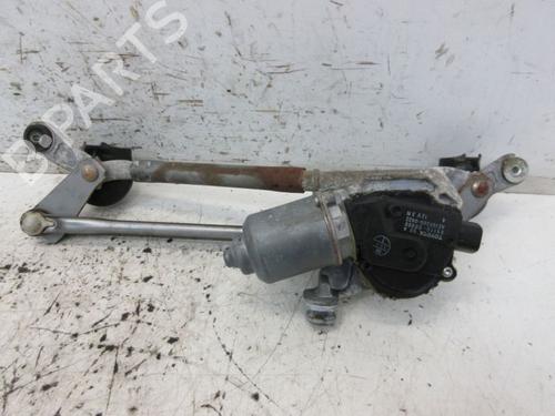 Used Front wipers mechanism TOYOTA YARIS (_P9_) 1.4 D-4D (NLP90_, NLP90R) (90 hp) 19296568