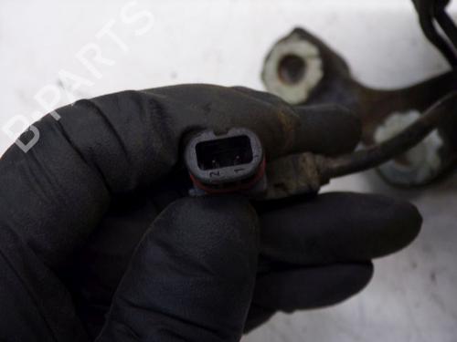Left front steering knuckle MERCEDES-BENZ B-CLASS Sports Tourer (W245) B 200 (245.233) | BP25893512M25 