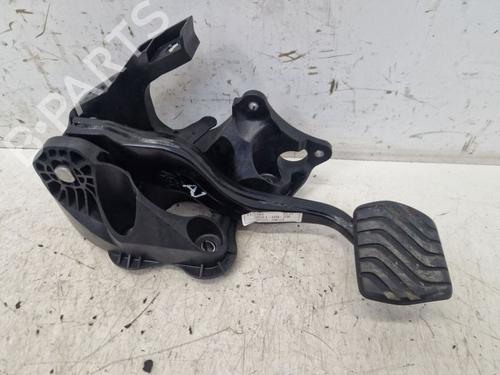 Used Pedal RENAULT MEGANE E-TECH SUV EV60 (BNJ1) (218 hp) 29100869