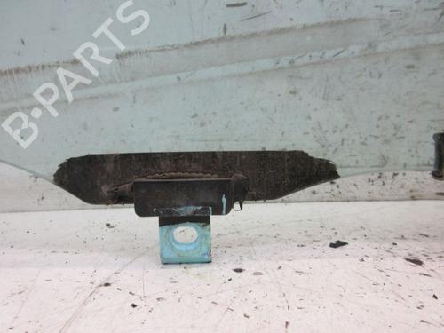 Front left quarter glass TOYOTA YARIS (_P9_) 1.4 D-4D (NLP90_, NLP90R) | BP19296582C111 