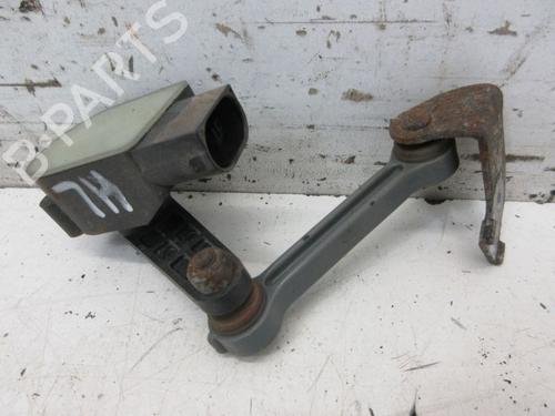 Used Electronic sensor VW PHAETON (3D1, 3D2, 3D3, 3D4, 3D6, 3D7, 3D8, 3D9) 4.2 V8 4motion (335 hp) 20720855