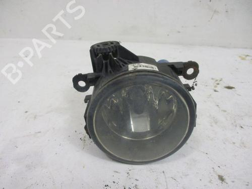 Used Left front fog light CITROËN C-CROSSER (VU_, VV_) 2.2 HDi (156 hp) 18796668