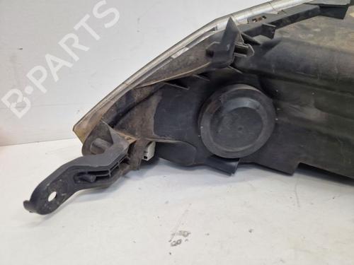 Right headlight PEUGEOT EXPERT Van (VF3A_, VF3U_, VF3X_) 1.6 HDi 90 16V | BP32101058C29 