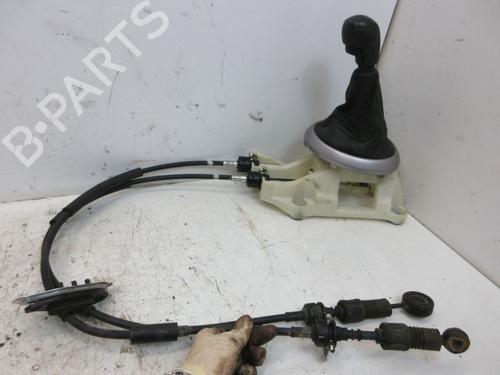 Used Shift knob HYUNDAI i20 I (PB, PBT) 1.4 (101 hp) 30668160