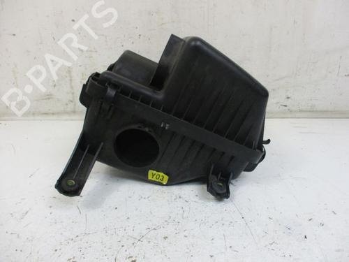 Used Air filter box KIA SORENTO I (JC) 2.5 CRDi 4WD (140 hp) 25013362