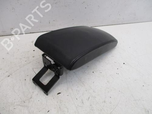 Armrest / Center console PEUGEOT 407 SW (6E_, 6D_) 2.0 | BP18808306I20