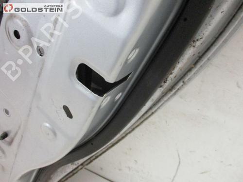 Right rear door MITSUBISHI GRANDIS (NA_W) 2.0 DI-D (NA8W) | BP26647455C5 