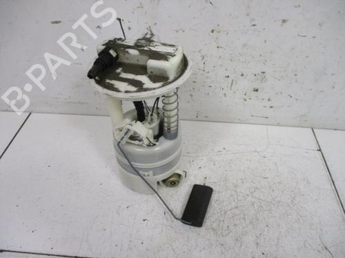 Used Fuel pump NISSAN MICRA III (K12) 1.2 16V (65 hp) 18791322