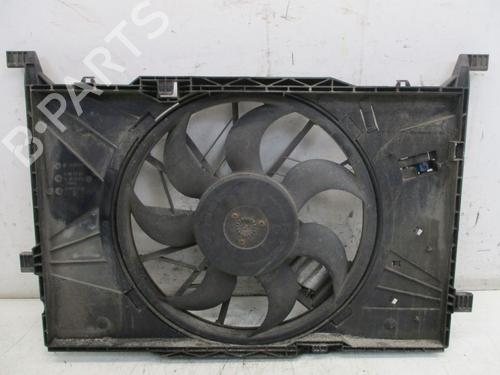 radiator-fan-mercedes-benz-a-class-w169-2004-2005-2006-2007-2008-2009-2010-2011-2012-37126335 main image