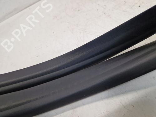 Rubber door seal RENAULT MEGANE E-TECH SUV EV60 (BNJ1) | BP29100786C142 