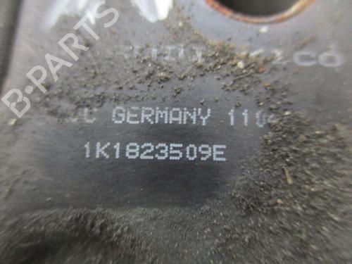 Hood lock VW JETTA III (1K2) 2.0 TDI 16V | BP18803542C133 