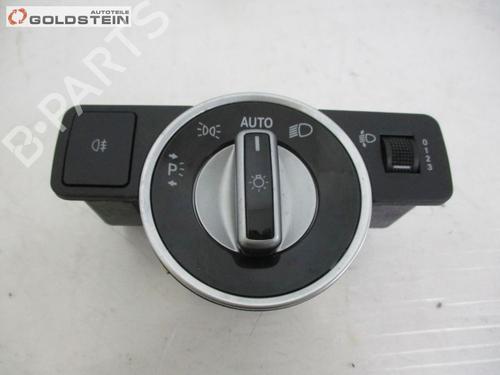 switch-mercedes-benz-a-class-w176-2012-2013-2014-2015-2016-2017-2018-37098152 main image