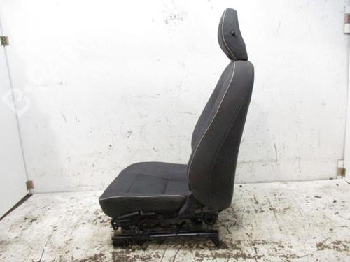Right front seat VOLVO C30 (533) 1.6 | BP18791425C16 