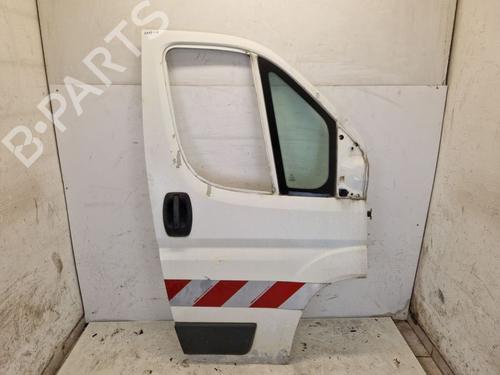 Used Right front door FIAT DUCATO Platform/Chassis (250_) 120 Multijet 2,3 D (120 hp) 29104595