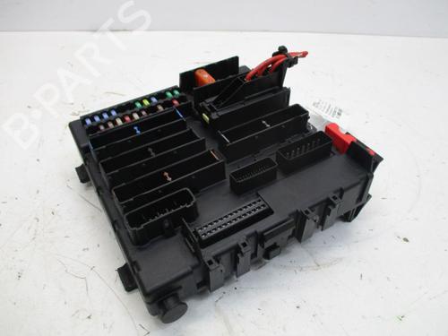 Used Fuse box OPEL VECTRA C Estate (Z02) 1.9 CDTI (F35) (120 hp) 18802582