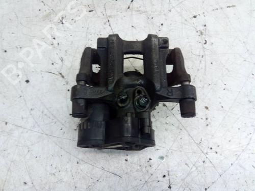 Remklauw rechts achter Remklauw rechts achter HONDA CIVIC X Hatchback (FC_, FK_) 1.5 VTEC (FK7) (182 hp) 34344450 34344450