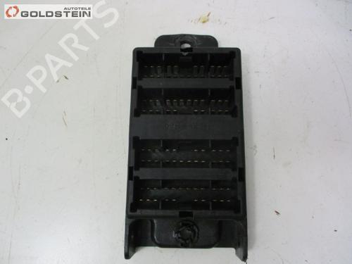 Used Fuse box KIA SORENTO I (JC) 2.5 CRDi 4WD (140 hp) 18761855