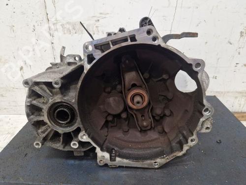 gearbox-vw-passat-b6-3c2-2005-2006-2007-2008-2009-2010-2011-37136568 main image