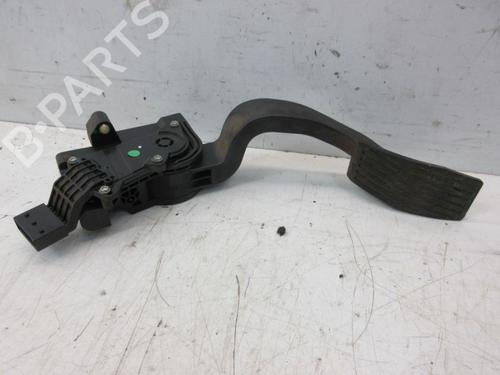 Pedal Pedal FIAT DOBLO Cargo (263_) 1.6 D Multijet (263WXD1B, 263WXR1B, 263WXX1B, 263ZXD1B,... (105 hp) 34411413 34411413