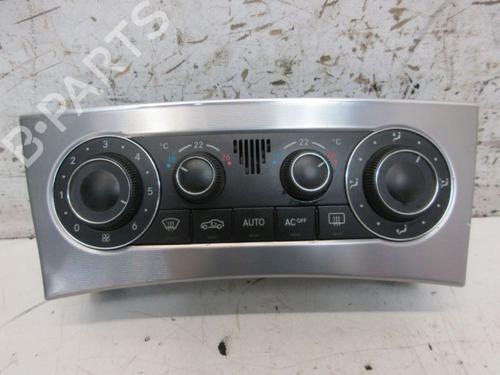 climate-control-mercedes-benz-c-class-t-model-s203-2001-2002-2003-2004-2005-2006-2007-37126974 main image