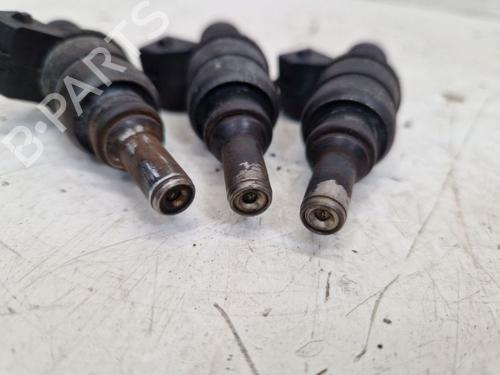 Injector BMW X3 (E83) 2.5 i | BP37141781M100 - Image 4