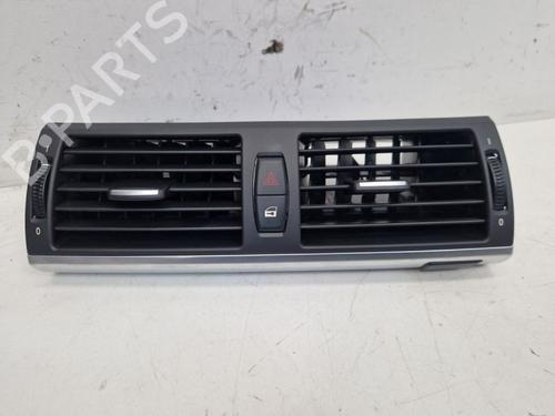Grille d'aération BMW X5 (E70) xDrive 35 i (306 hp) 32343624