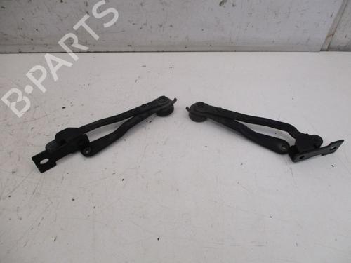 Used Hinge/Door check strap VOLVO XC90 I (275) 2.5 T AWD (209 hp) 29088850