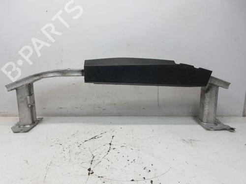 Used Front bumper reinforcement RENAULT CLIO IV (BH_) 1.2 16V (73 hp) 22558372